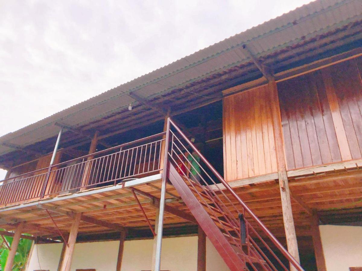 Hoang Quan Homestay Ba Be Eksteriør billede