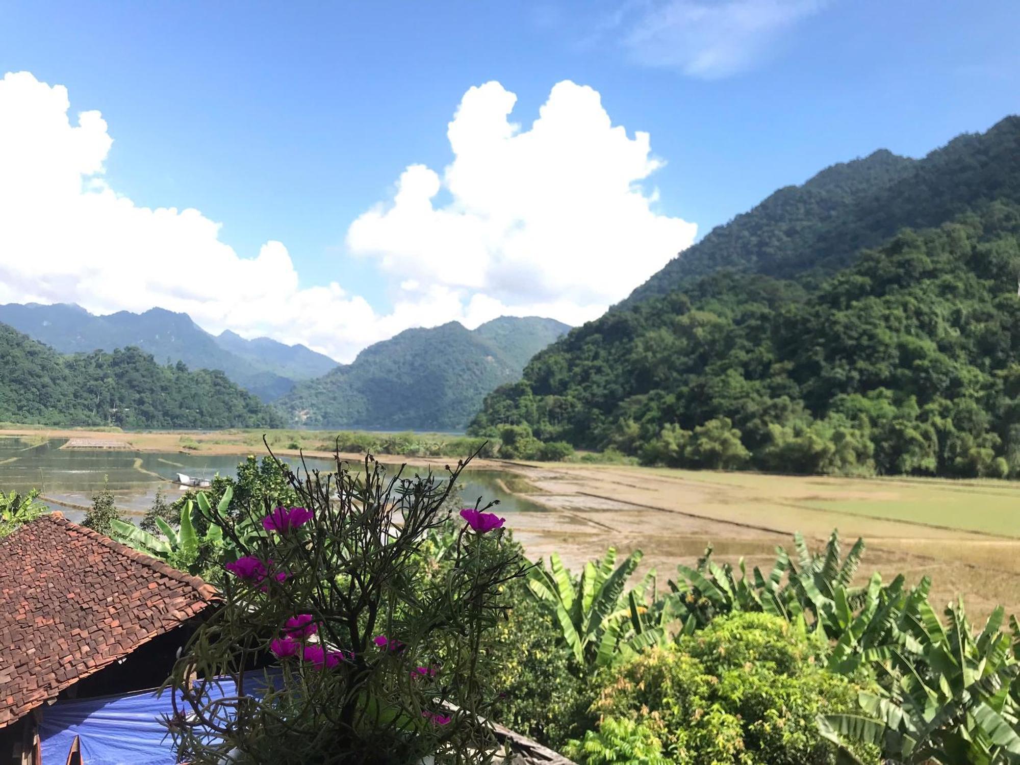 Hoang Quan Homestay Ba Be Eksteriør billede