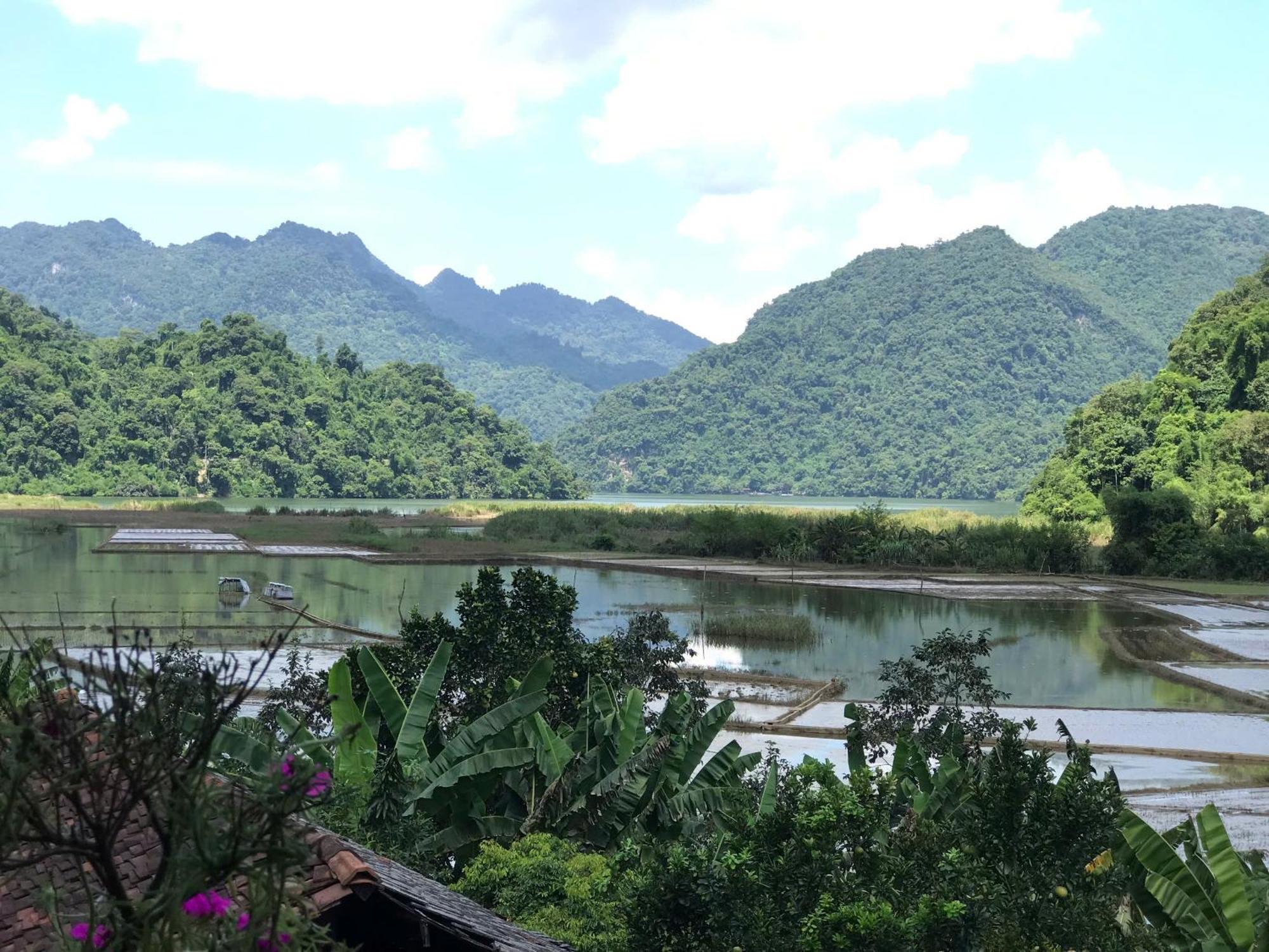 Hoang Quan Homestay Ba Be Eksteriør billede