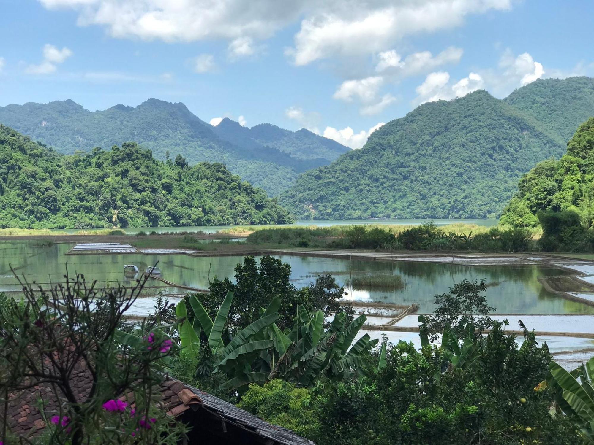 Hoang Quan Homestay Ba Be Eksteriør billede